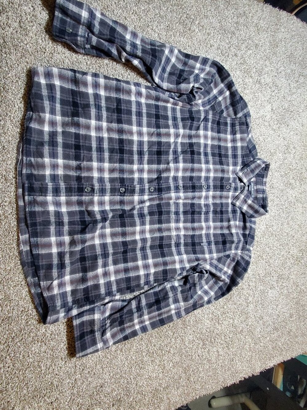 Eddie Bauer Men's Button Down Shirt Plaid Tartan Black and Gray Size XL